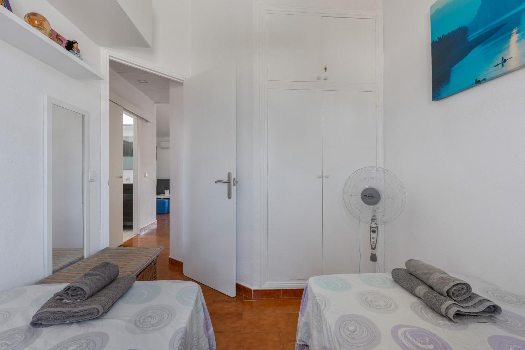 Apartamento Rose Cala Blanca (Menorca) Exteriör bild